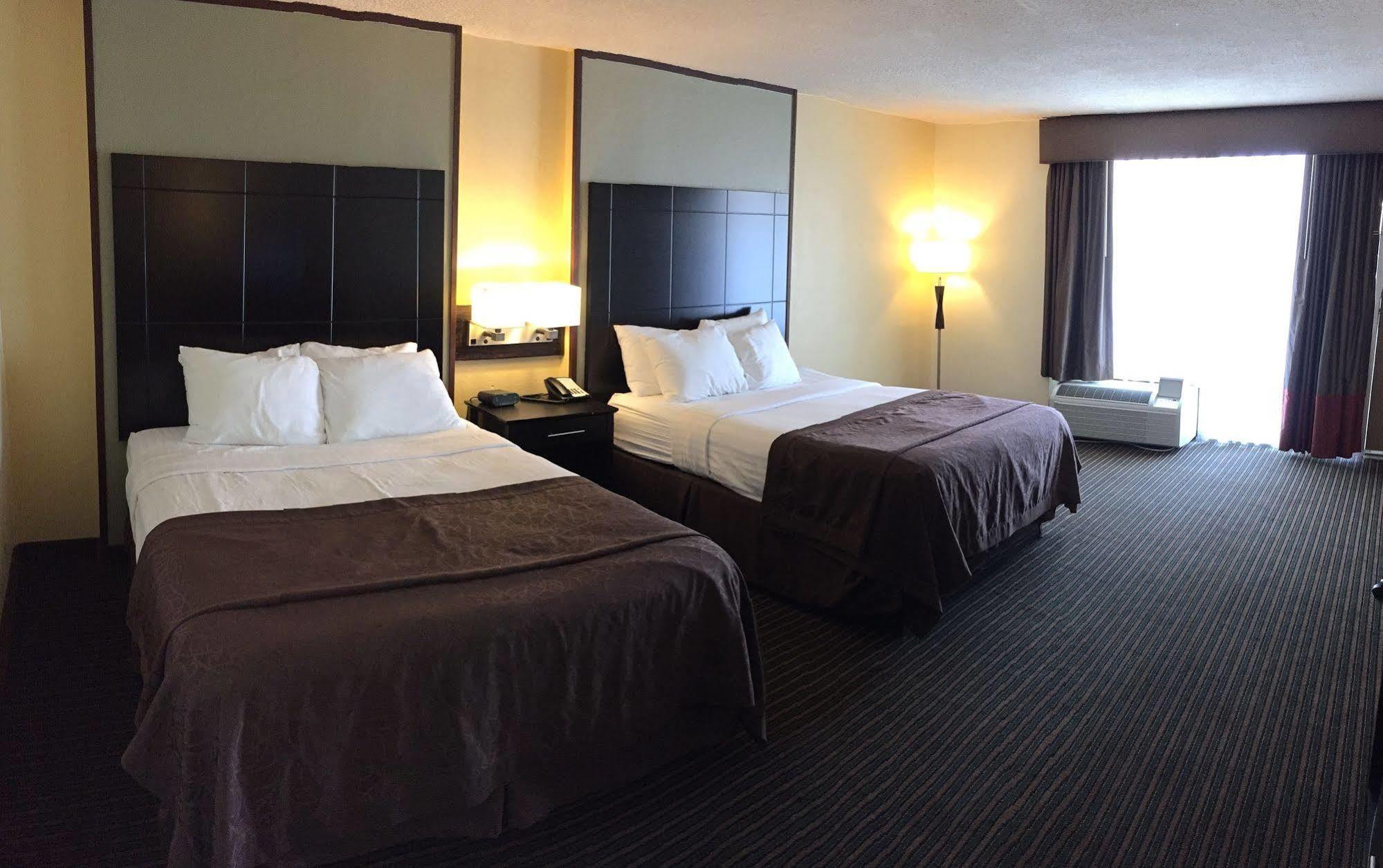 Best Western Inn Of Del Rio Kültér fotó